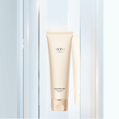 尊龙弹润透亮青春洁面乳